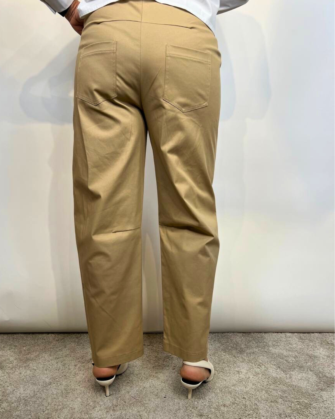 Pantalone Eiki