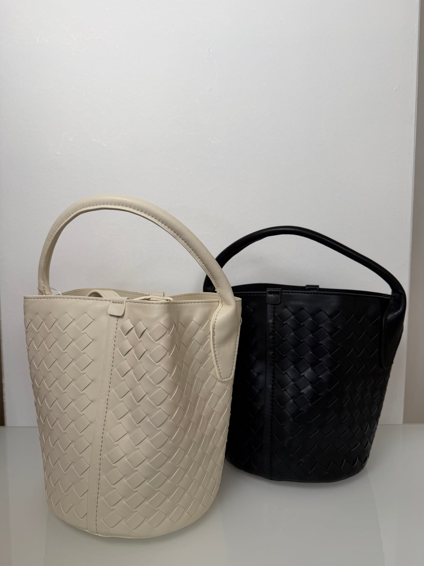 Borsa Secchiello Intrecciato